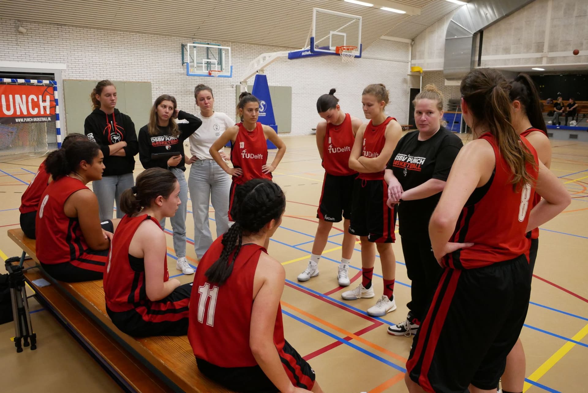 TU Delft Women's Basketball Team celebrating
